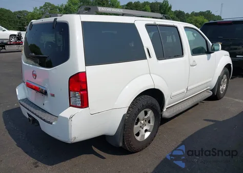 2005 Nissan Pathfinder Se z USA, uszkodzony, nr VIN 5N1AR18U85C757639